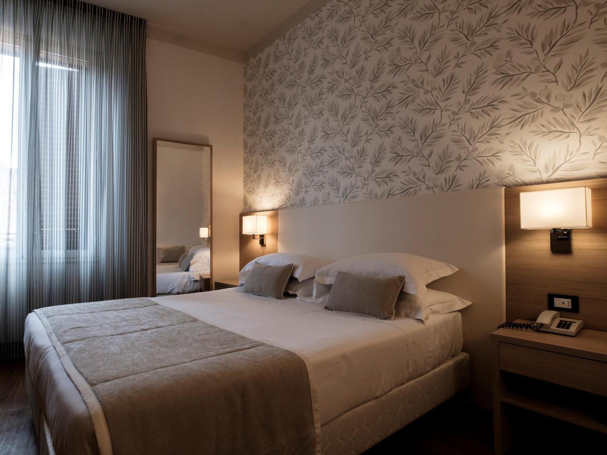Hotel Accademia Болонья Екстер'єр фото